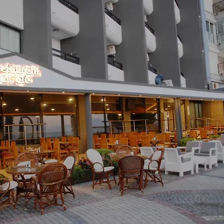 Sunday Hotel