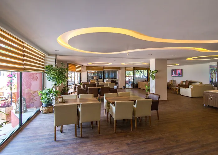 Sunday Hotel 3*