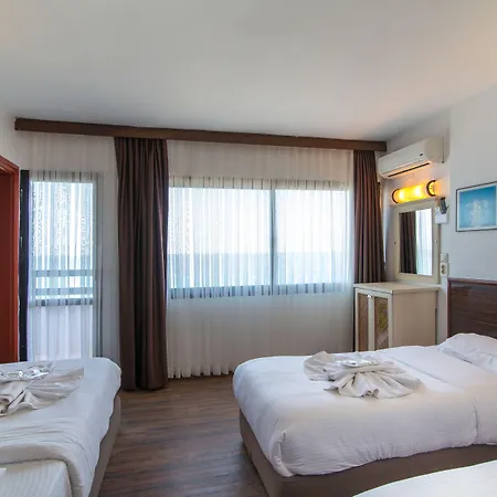 Sunday Hotel 3*