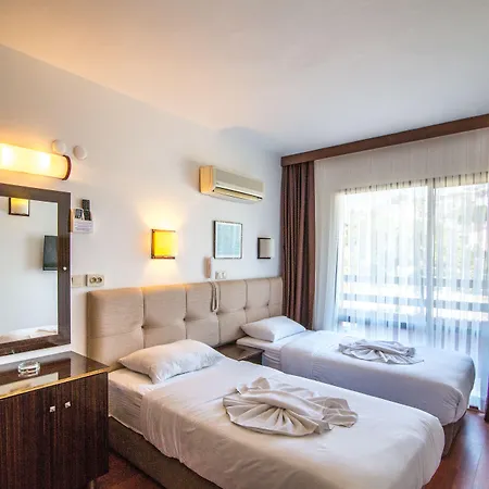 Hotel Sunday 3*