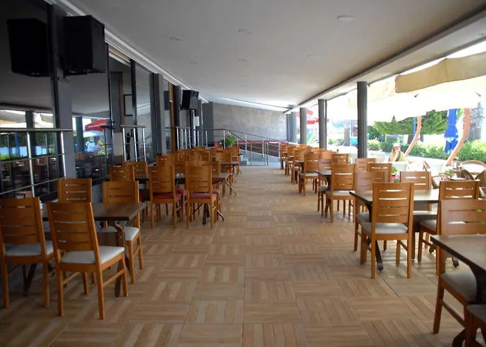 Ξενοδοχείο Sunday 3*