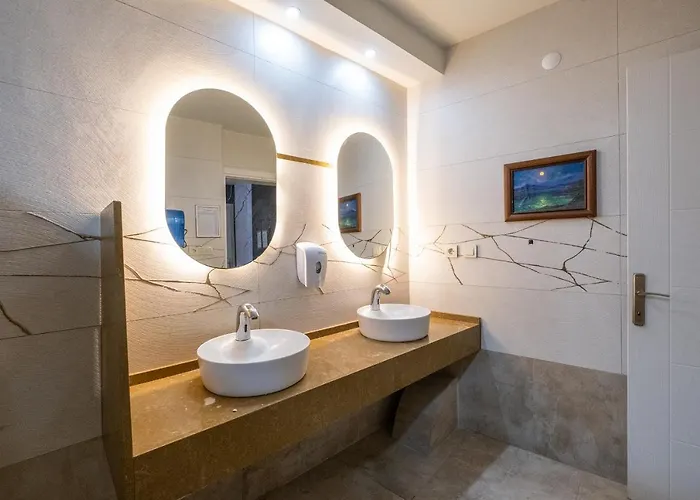 Sunday Hotel Kusadası