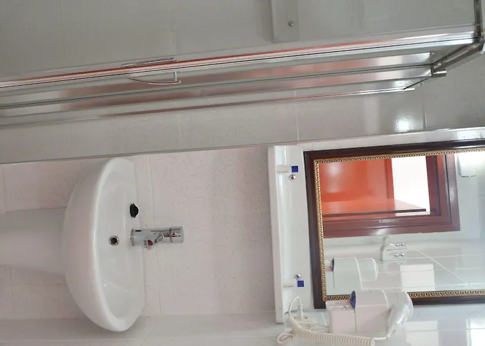 Ξενοδοχείο Sunday